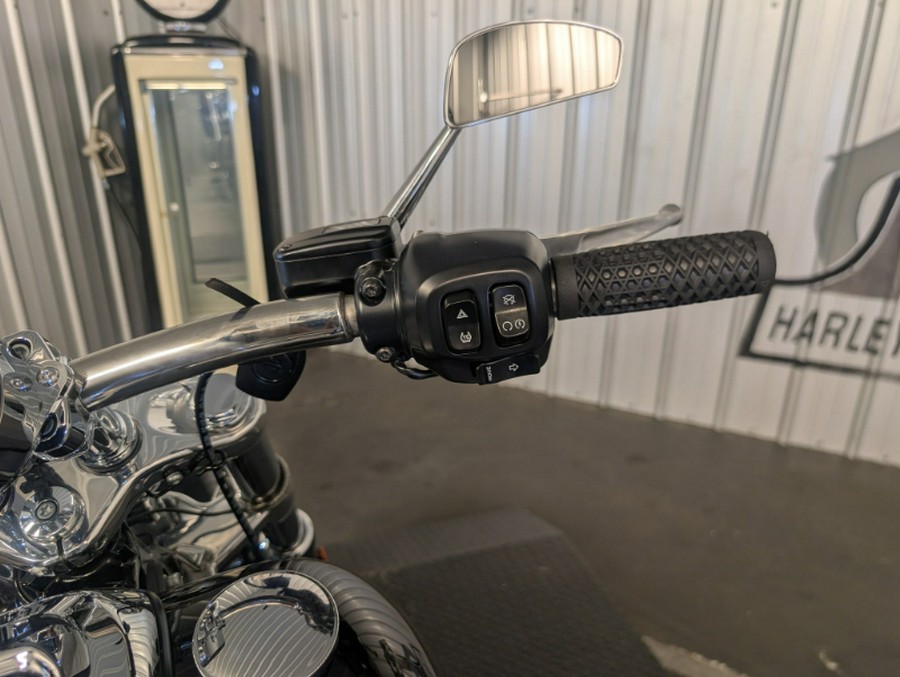 2025 Harley-Davidson BREAKOUT