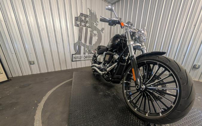 2025 Harley-Davidson BREAKOUT