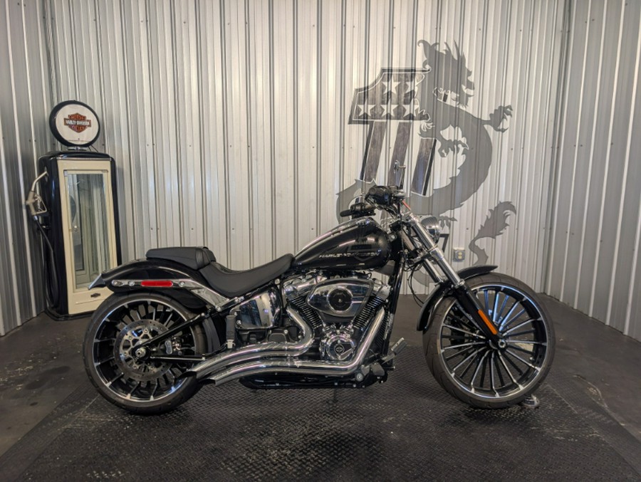 2025 Harley-Davidson BREAKOUT