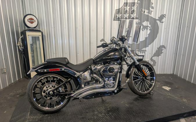 2025 Harley-Davidson BREAKOUT
