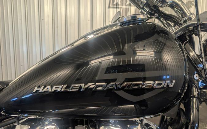 2025 Harley-Davidson BREAKOUT