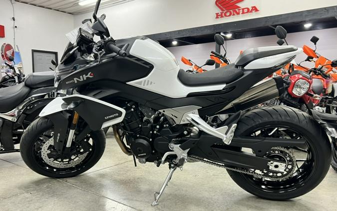 2024 CFMOTO 800 NK