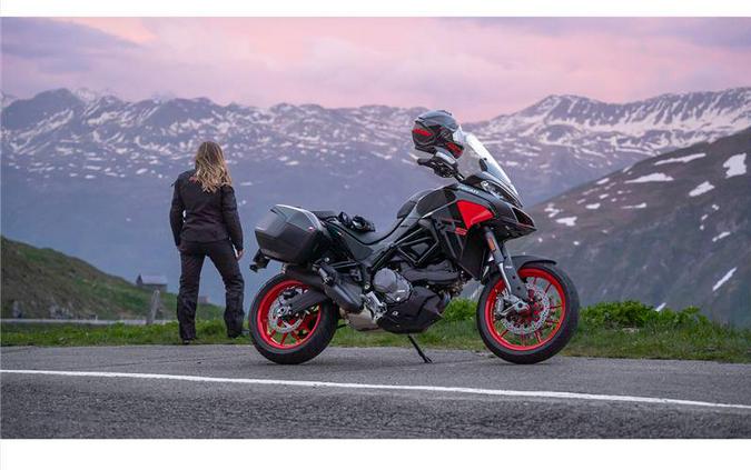 2024 Ducati Multistrada V2 S - Black