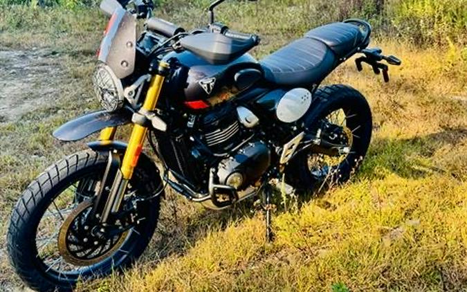 2026 Triumph Scrambler 400 XC