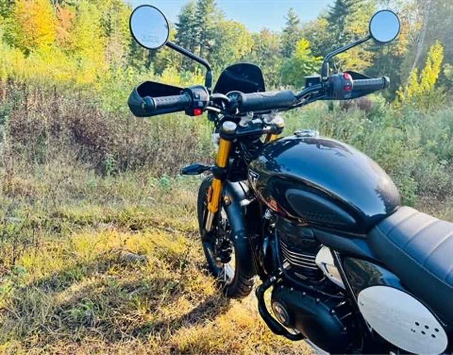 2026 Triumph Scrambler 400 XC