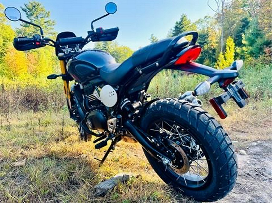 2026 Triumph Scrambler 400 XC