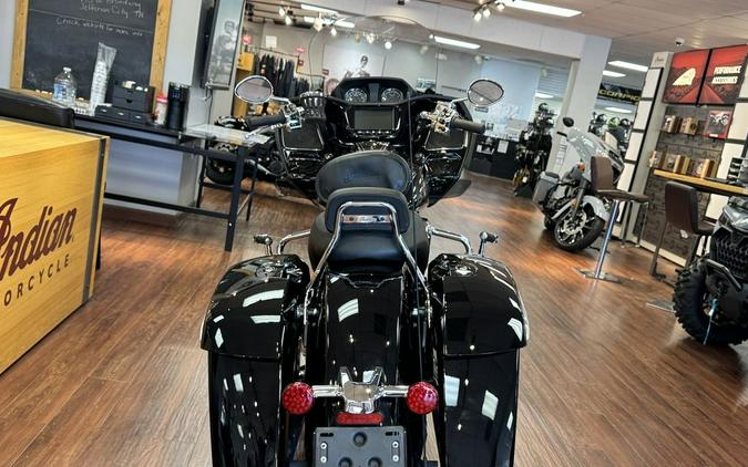 2022 Indian Motorcycle® Challenger® Limited Black Metallic