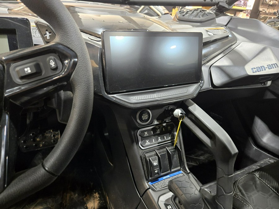 2026 CAN-AM MAVERICK R X RC WITH SMARTSHOX 999T DCT