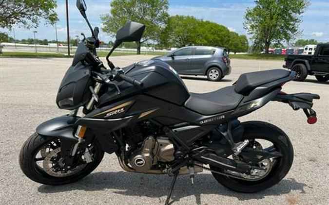 2023 QJMotor SRK700