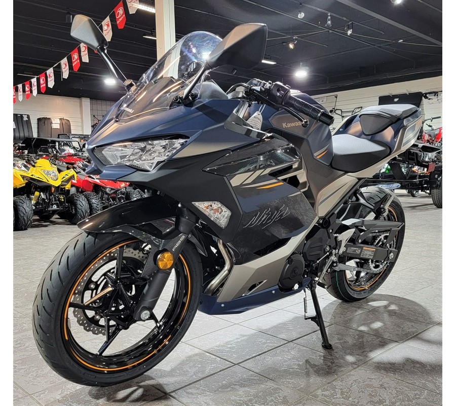 2023 Kawasaki Ninja 400 ABS