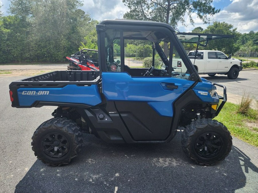 2022 Can-Am Defender Limited HD10