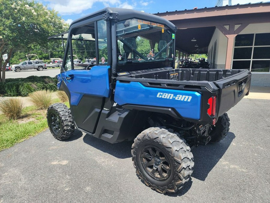 2022 Can-Am Defender Limited HD10