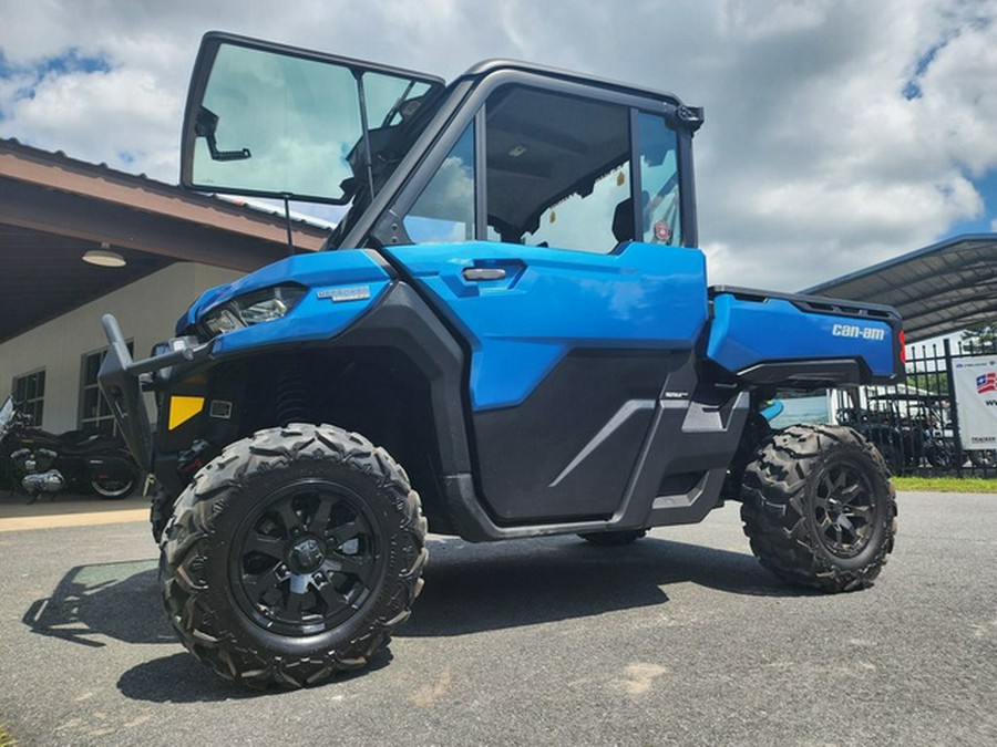 2022 Can-Am Defender Limited HD10