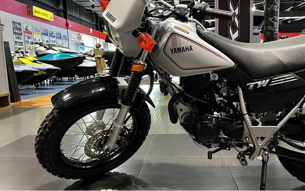 2025 Yamaha TW 200