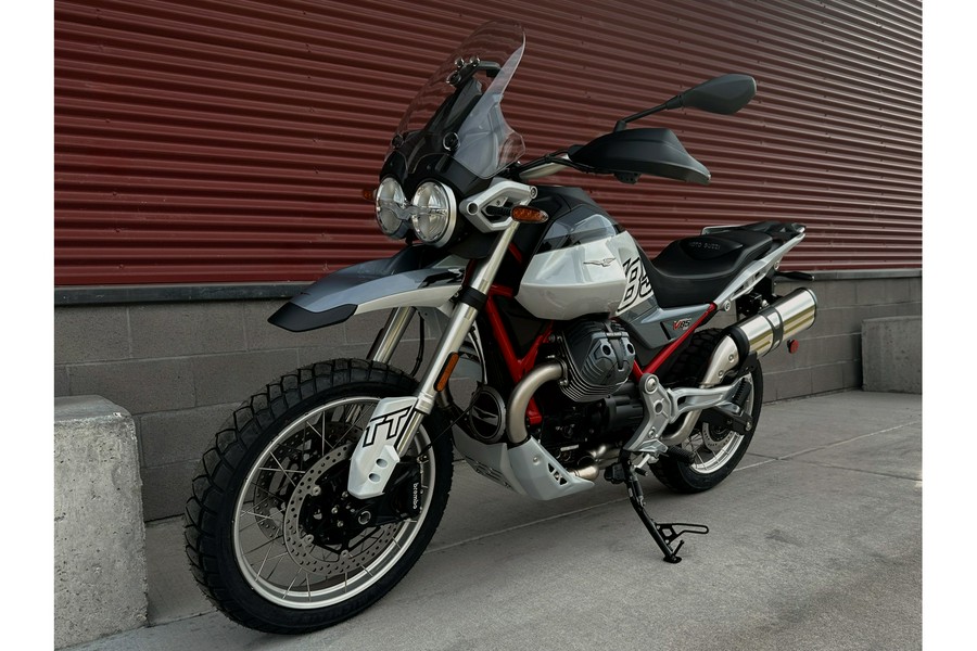 2025 Moto Guzzi V85 TT