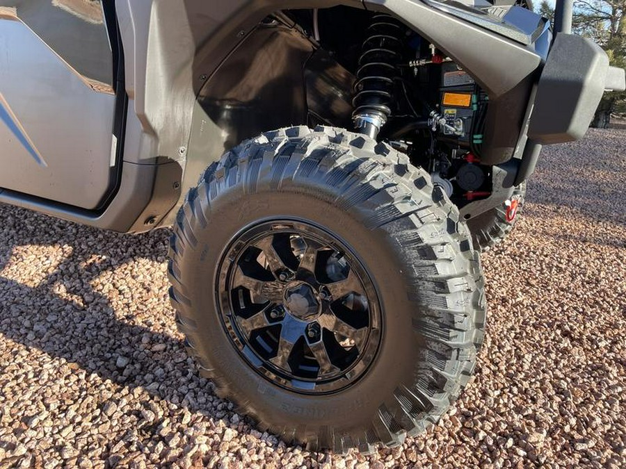 2026 Can-Am® Defender MAX XT CAB HD11