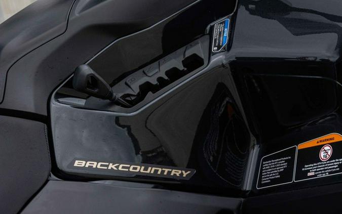 2026 Can-Am Outlander MAX Backcountry