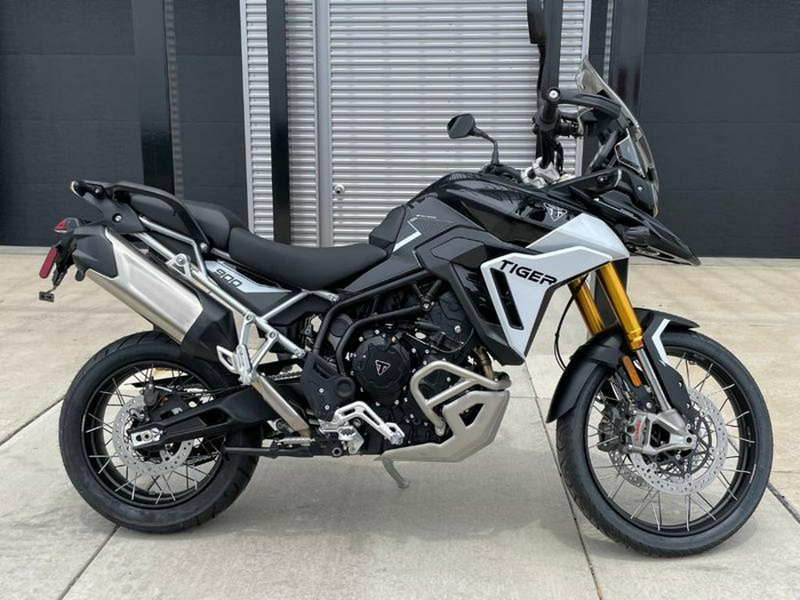 2024 Triumph Tiger 900 Rally Pro Carbon Black / Sapphire Black