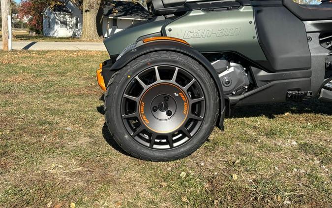 2025 Can-Am CANYON REDROCK