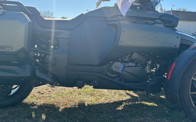 2025 Can-Am CANYON REDROCK