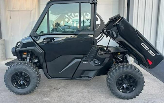 2026 Can-Am® Defender XT CAB HD11 With 10.25 in.display