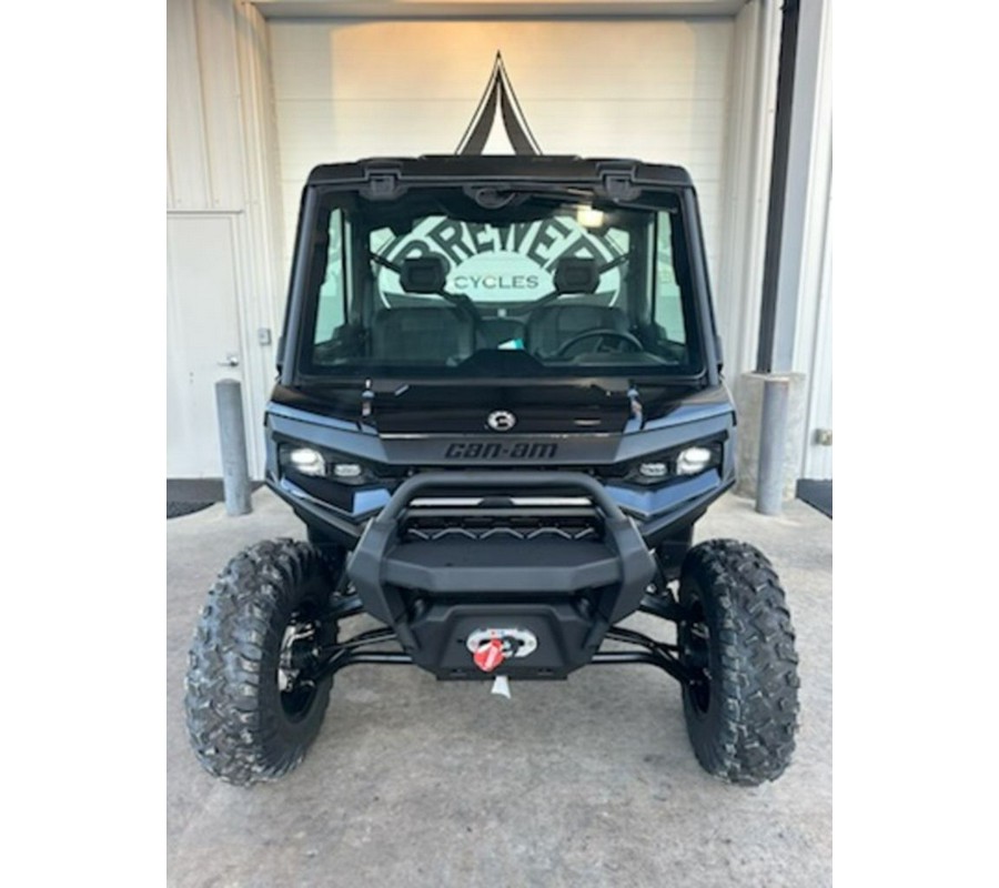 2026 Can-Am® Defender XT CAB HD11 With 10.25 in.display