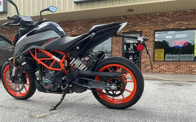 2021 KTM 390 Duke