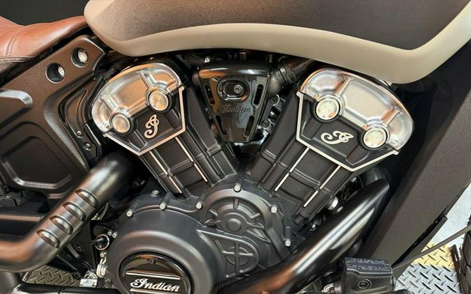 2023 Indian Scout Bobber ABS Silver Quartz Smoke