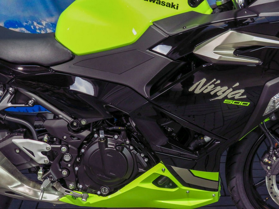 2026 Kawasaki Ninja 500 ABS Metallic Yellowish GreenEbony