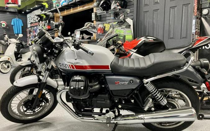 2023 Moto Guzzi V7 Stone Special Edition First Look