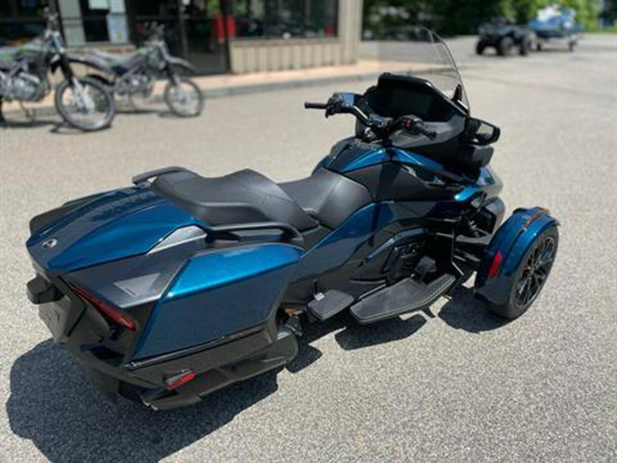 2024 Can-Am Spyder RT