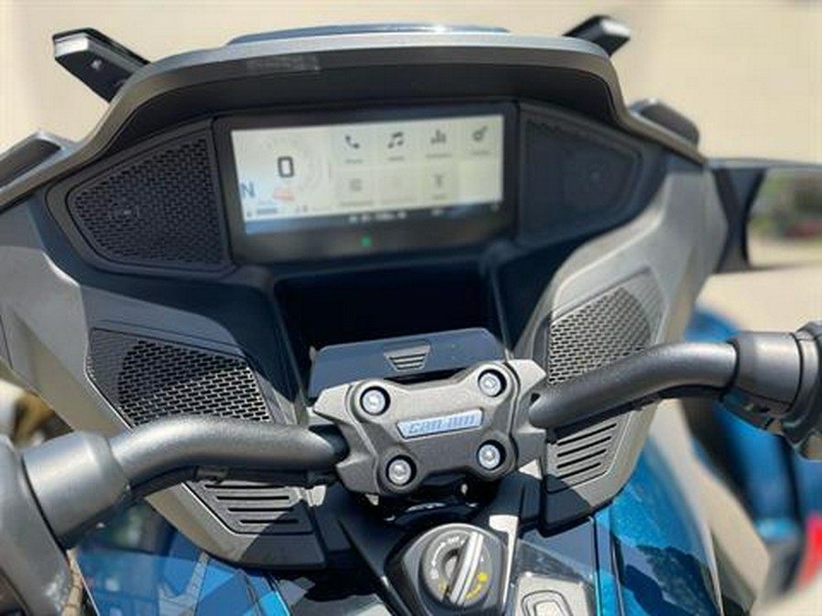 2024 Can-Am Spyder RT