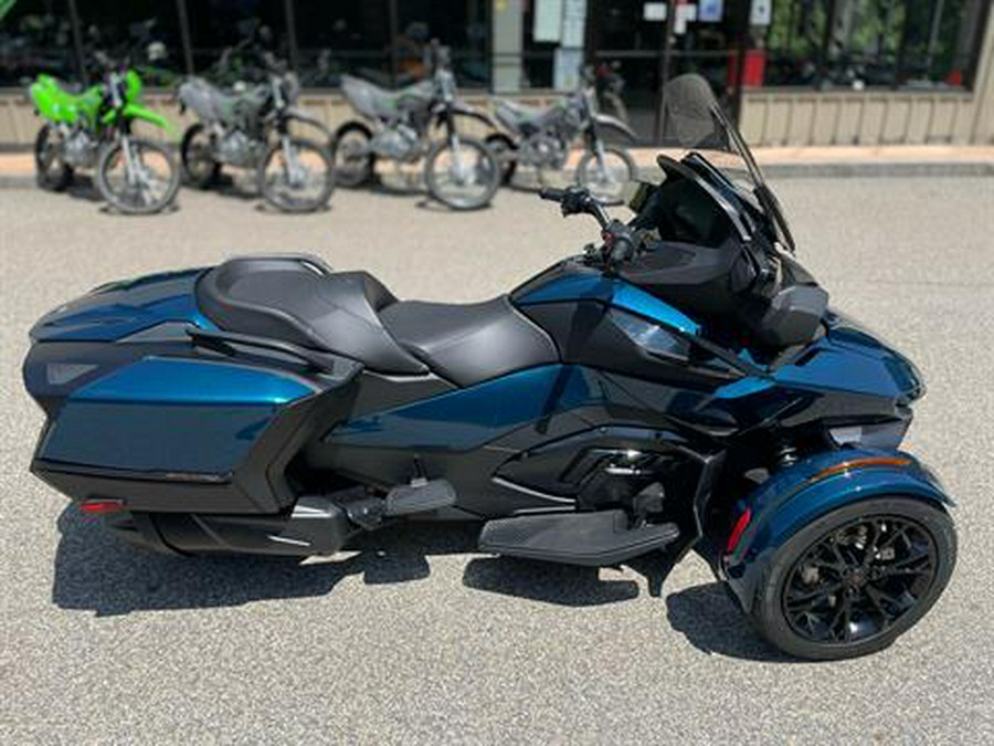 2024 Can-Am Spyder RT