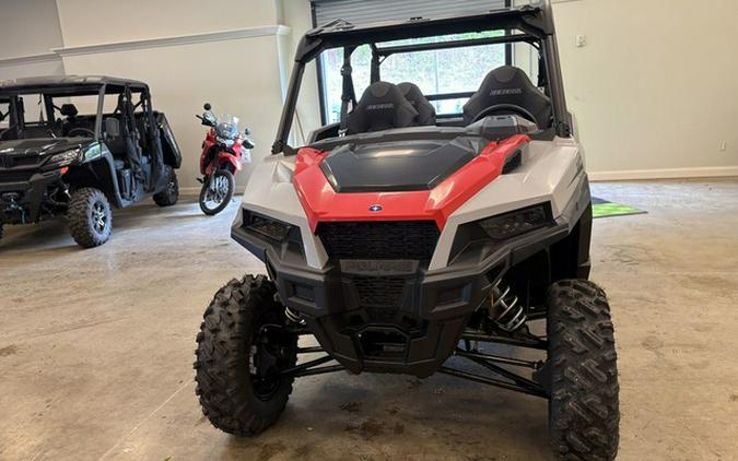 2025 Polaris GENERAL 4 1000 Sport
