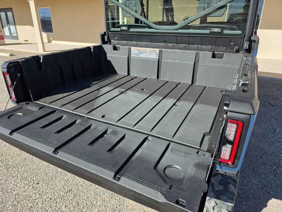 2026 Can-Am Defender MAX XT CAB HD11