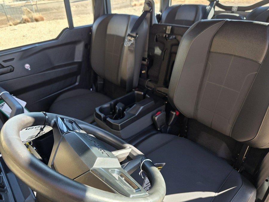 2026 Can-Am Defender MAX XT CAB HD11