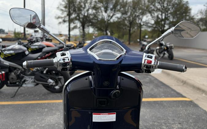 2027 Vespa GTS 310