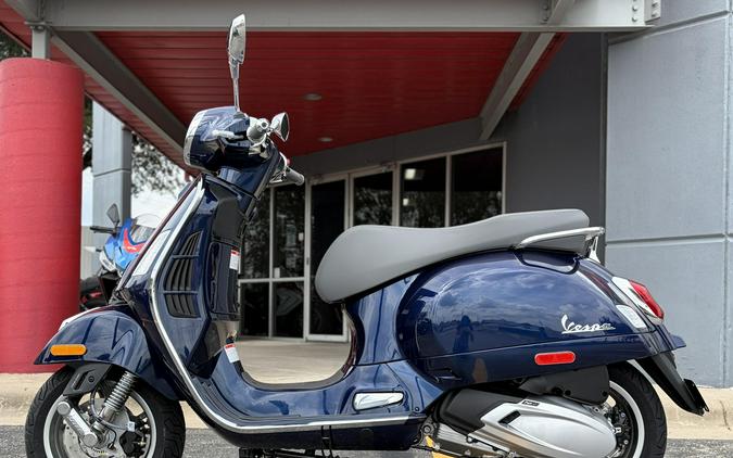 2027 Vespa GTS 310