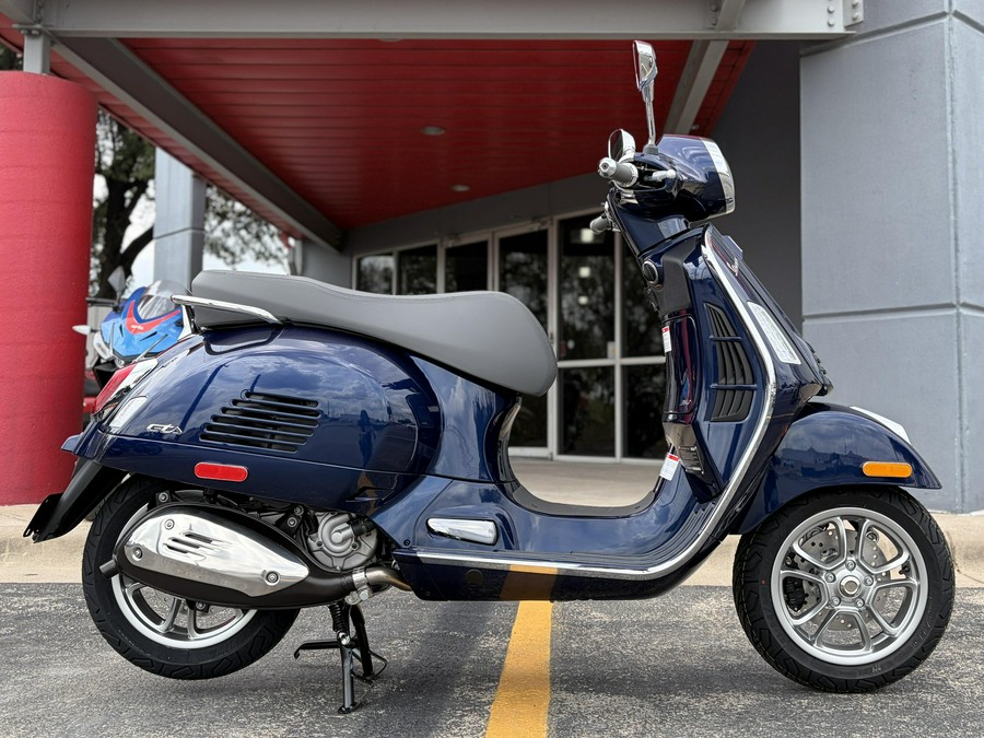 2027 Vespa GTS 310