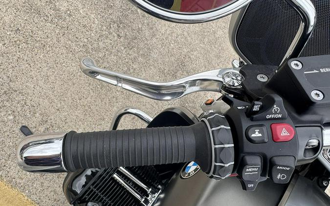 2024 BMW R 18 Transcontinental Manhattan Metallic Matte