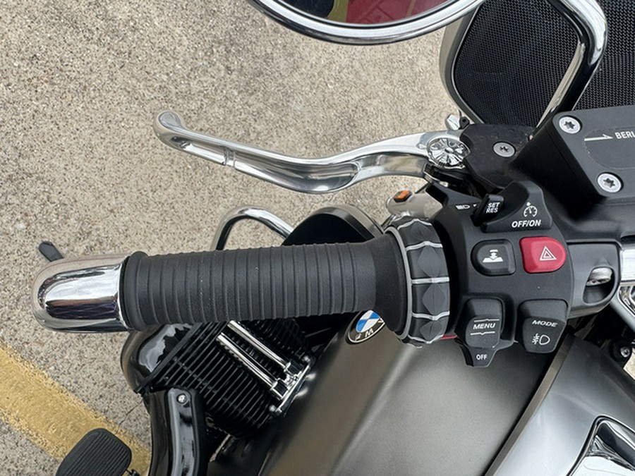 2024 BMW R 18 Transcontinental Manhattan Metallic Matte