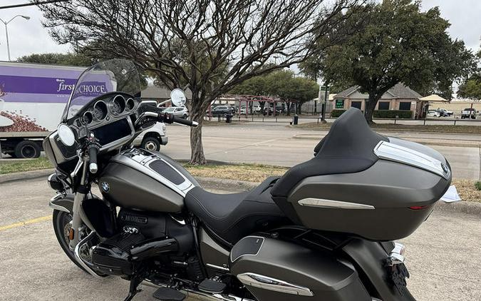 2024 BMW R 18 Transcontinental Manhattan Metallic Matte