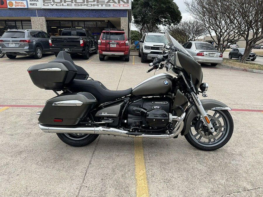 2024 BMW R 18 Transcontinental Manhattan Metallic Matte