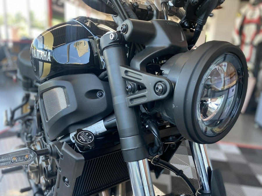 2024 Yamaha XSR 700