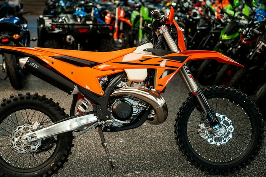 2025 KTM XC 250 W