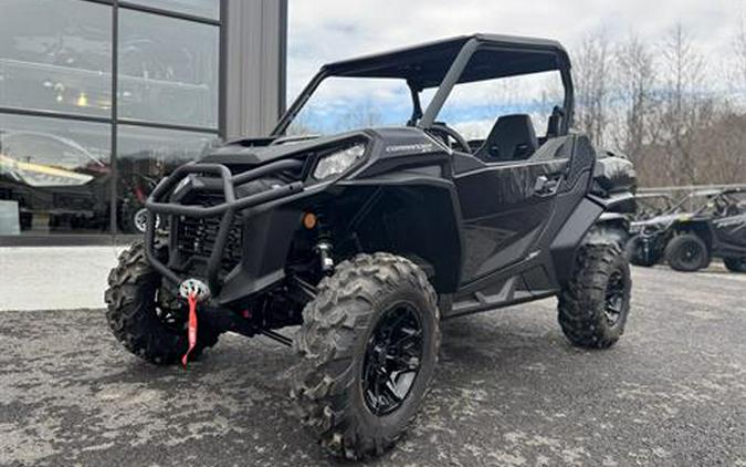 2026 Can-Am Commander XT 700