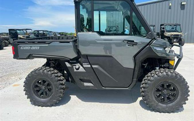 2024 Can-Am Defender Limited HD10