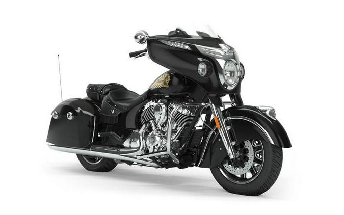 2019 Indian Motorcycle® Chieftain® Classic Thunder Black