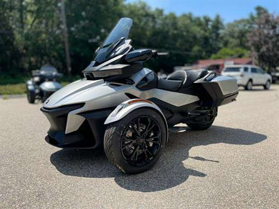 2024 Can-Am Spyder RT