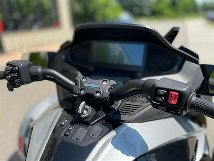 2024 Can-Am Spyder RT